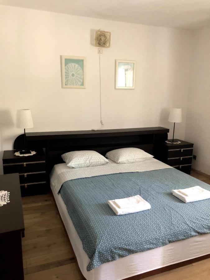 Armstrong Apartments 오레비츠 외부 사진