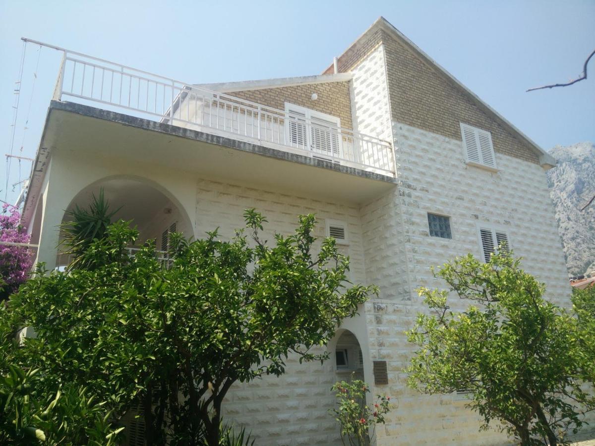 Armstrong Apartments 오레비츠 외부 사진